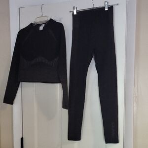 Fabletics Charcoal Women's Leggings and Top Set